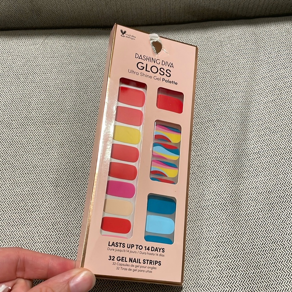 Dashing Diva Gel Nail Stickers NWOT